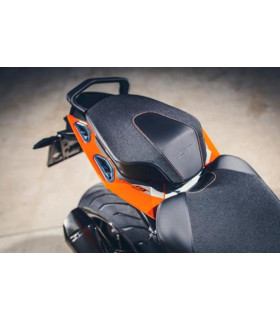 Ergo pillion seat